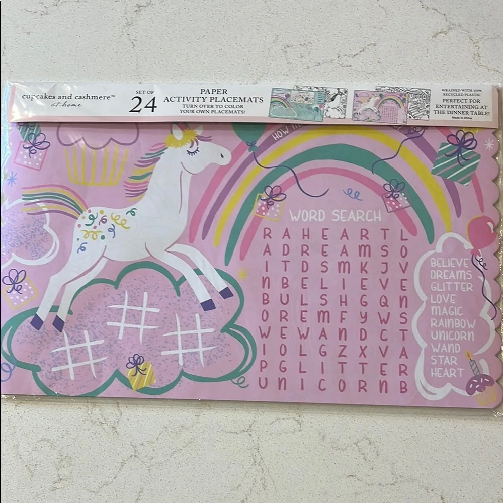 Lot of 4 sets of Colorful Paper Placemats